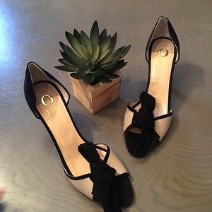 NWOT O Jour bow d’Orsay Pump sz39